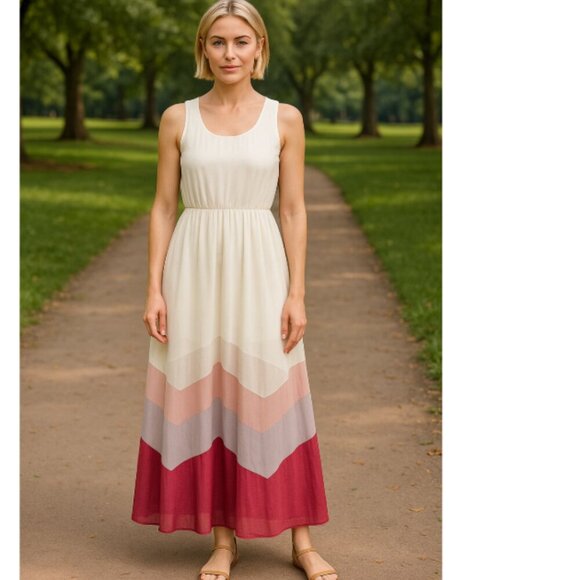 Xtaren Dresses & Skirts - XTaren ivory purple chevron long maxi dress